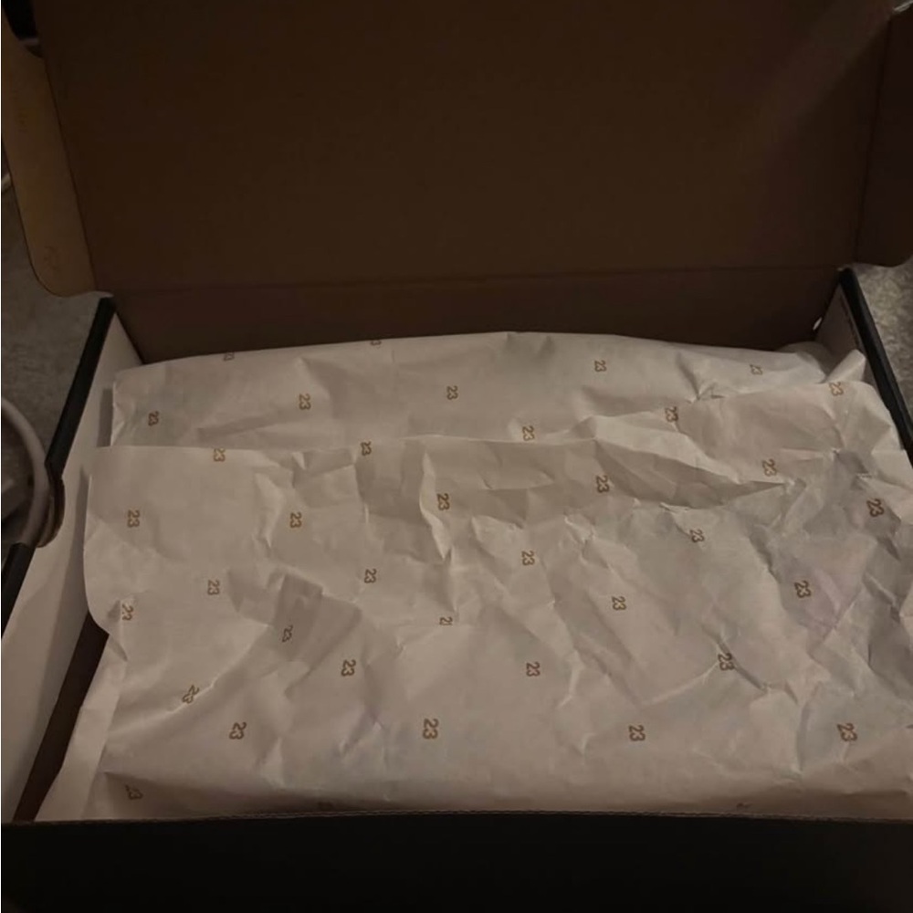 Jordan Athletic Shoes - White Tissue Paper